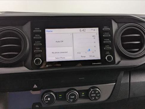 Used 2022 Toyota Tacoma SR image 19