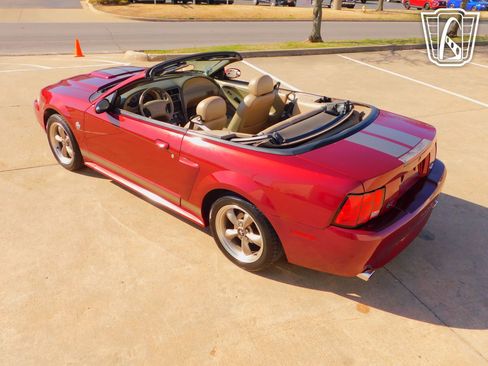 Used 2004 Ford Mustang GT image 16
