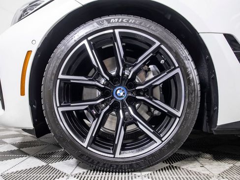 Used 2023 BMW i4 eDrive40 w/ M Sport Package RWD image 38