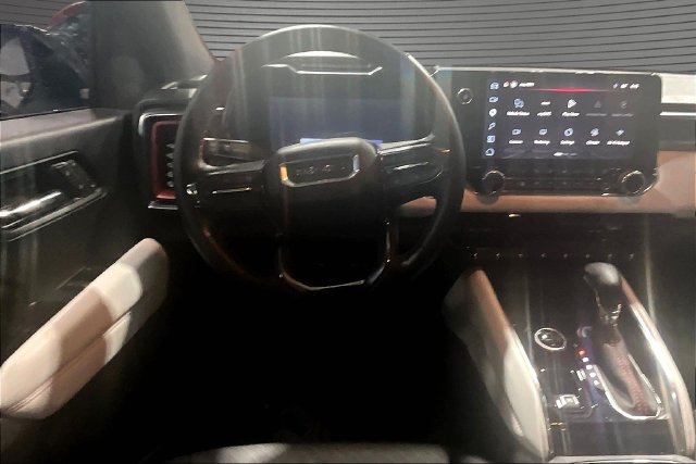Certified 2026 GMC Canyon AT4X AWD/4WD image 9