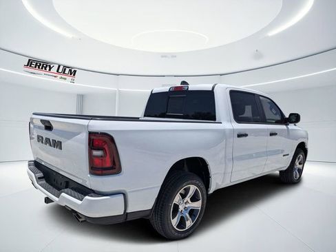 New 2026 RAM 1500 Express RWD image 3