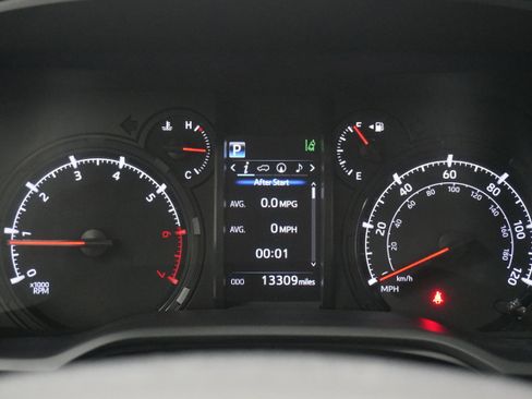 Used 2023 Toyota 4Runner SR5 Premium image 15