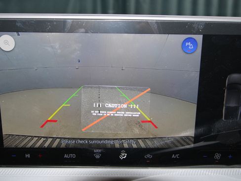 New 2025 Ford Maverick XL w/ 4K Tow Package image 12