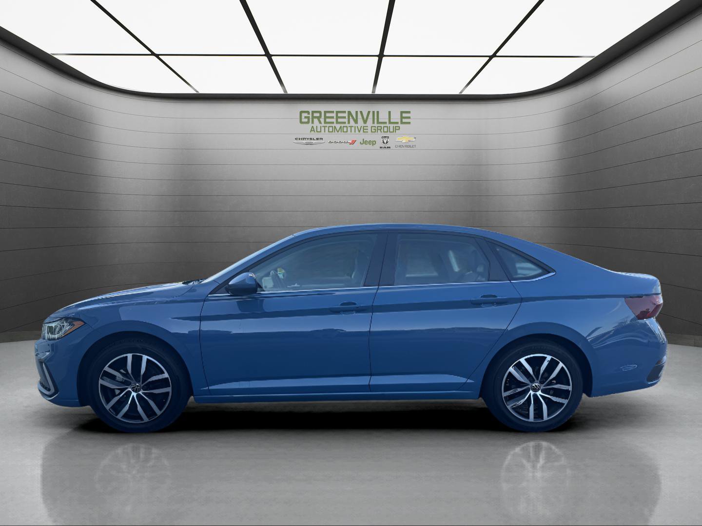 Used 2025 Volkswagen Jetta SE FWD image 2