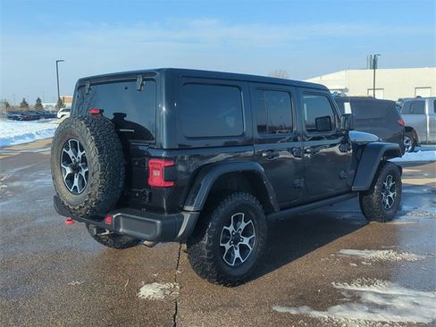 Used 2021 Jeep Wrangler Unlimited Rubicon image 3