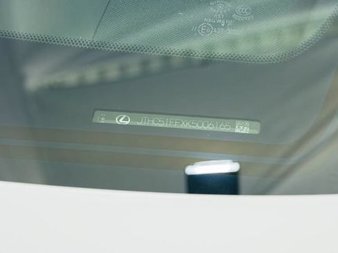 Used 2019 Lexus LS 500 F Sport w/ Accessory Package (Z2) AWD/4WD image 22