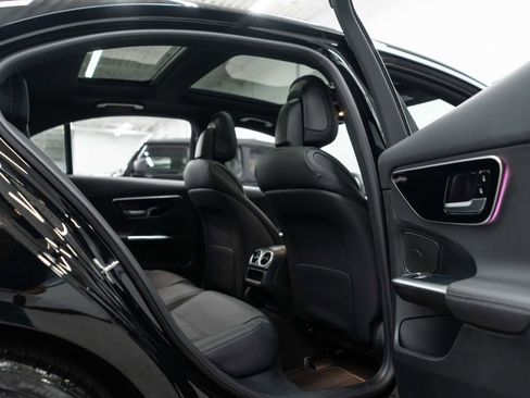 Used 2025 Mercedes-Benz C 300 4MATIC Sedan image 12