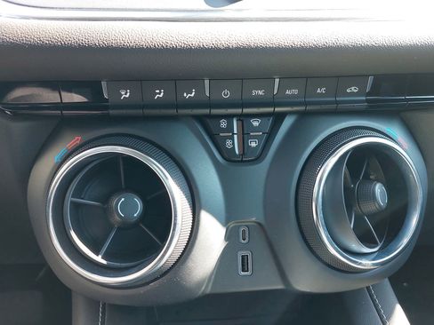 Used 2023 Chevrolet Blazer LT w/ Driver Confidence Package image 21