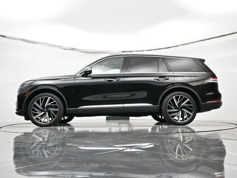 New 2025 Lincoln Aviator Reserve w/ Equipment Group 201A image 43