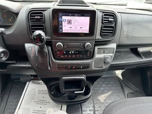 Used 2025 RAM ProMaster 2500 w/ U-Haul Equipment Group FWD image 13