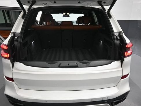 Used 2023 BMW X5 M50i w/ Executive Package AWD/4WD image 21
