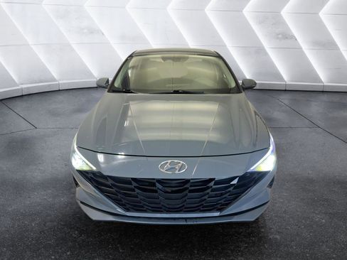 Used 2021 Hyundai Elantra SEL FWD image 1
