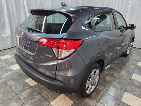 Used 2020 Honda HR-V LX image 5