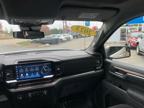 Certified 2023 Chevrolet Silverado 1500 LT image 36