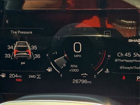 Used 2025 GMC Yukon Denali image 30