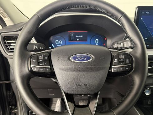 Certified 2025 Ford Escape Platinum image 22