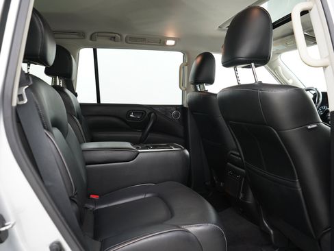 Used 2020 INFINITI QX80 Luxe w/ Proassist Package AWD/4WD image 14