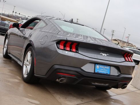 New 2026 Ford Mustang Coupe image 3