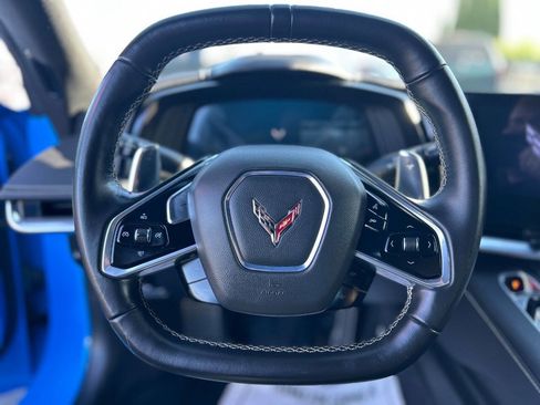 Used 2023 Chevrolet Corvette Stingray Coupe w/ 1LT RWD image 9