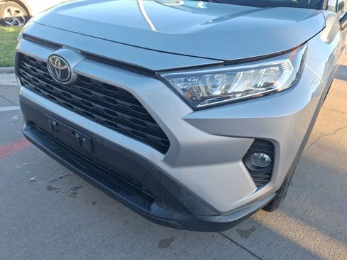 Used 2021 Toyota RAV4 XLE image 10
