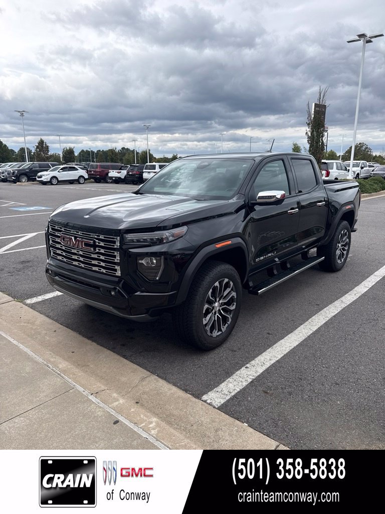 Used 2024 GMC Canyon Denali AWD/4WD image 1