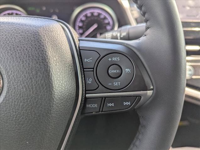 Used 2023 Toyota Camry XLE FWD image 14