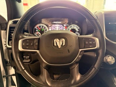 Used 2023 RAM 1500 Laramie AWD/4WD image 17