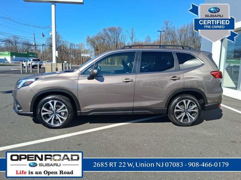 Used 2023 Subaru Forester Limited image 4