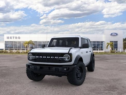New 2026 Ford Bronco Badlands w/ Black Appearance Package AWD/4WD image 3