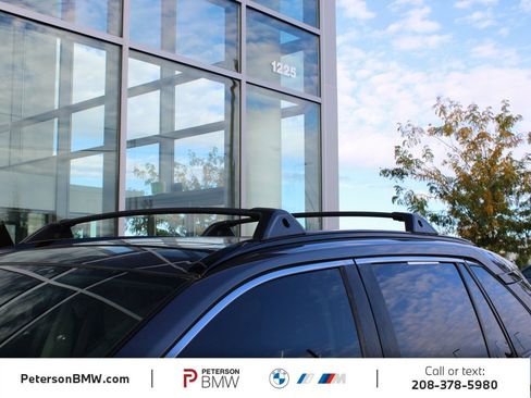 Used 2023 Toyota RAV4 XLE Premium image 9