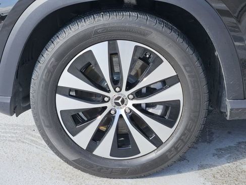 Certified 2025 Mercedes-Benz GLE 450 4MATIC image 10