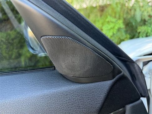 Used 2014 BMW Z4 sDrive28i image 12