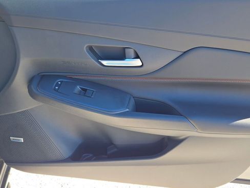 New 2026 Nissan Sentra SR w/ SR Premium Package FWD image 5
