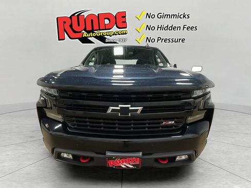 Used 2022 Chevrolet Silverado 1500 LT Trail Boss w/ Convenience Package II image 9