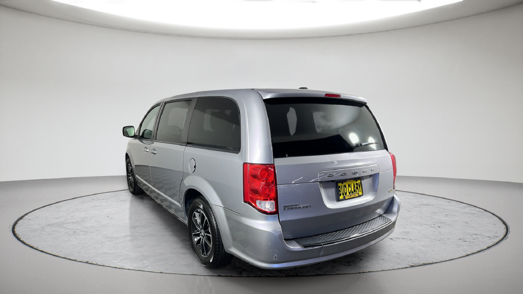 Used 2018 Dodge Grand Caravan SE FWD image 10