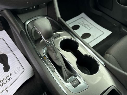 Certified 2022 Chevrolet Malibu LT FWD image 20