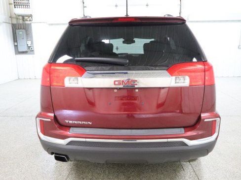 Used 2016 GMC Terrain SLE w/ Convenience Package FWD image 8