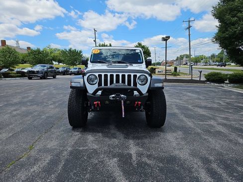 Used 2023 Jeep Gladiator Sport AWD/4WD image 9