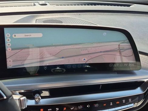 New 2026 Cadillac Lyriq Luxury AWD/4WD image 13