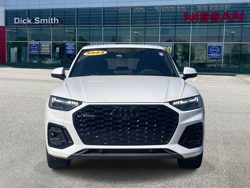 Used 2023 Audi Q5 2.0T Prestige w/ Prestige Package image 2