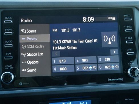 Used 2023 Toyota Tacoma TRD Sport w/ Technology Package image 18