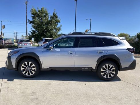 New 2025 Subaru Outback Touring XT image 2