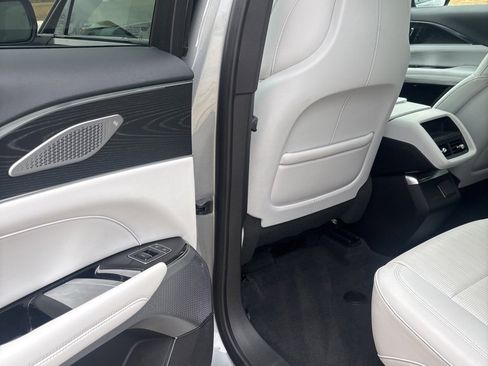 Certified 2024 Cadillac Lyriq Sport image 11