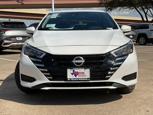 New 2025 Nissan Versa SV w/ Trunk Package image 3