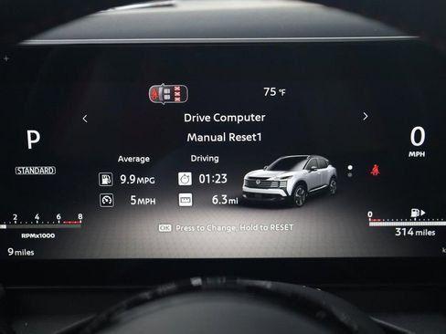 New 2026 Nissan Kicks SR w/ SR Premium Package image 12