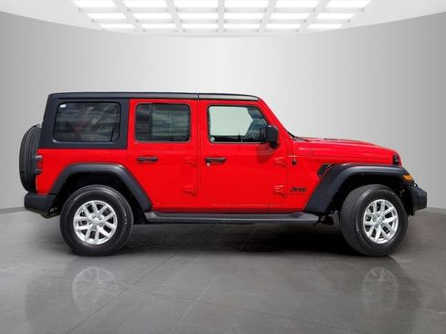 Used 2023 Jeep Wrangler Unlimited Sport AWD/4WD image 3