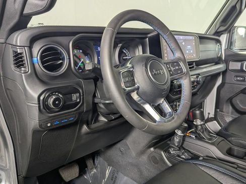 Used 2024 Jeep Wrangler High Altitude AWD/4WD image 13
