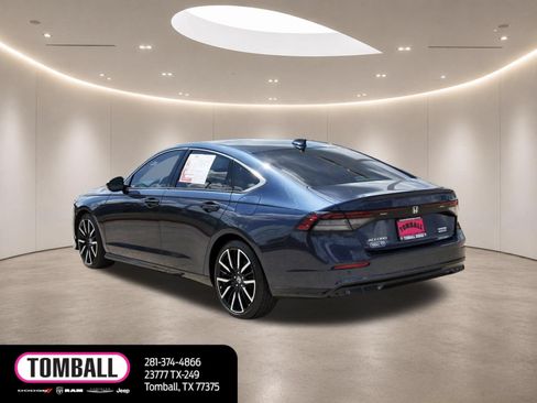 Used 2024 Honda Accord Touring image 5