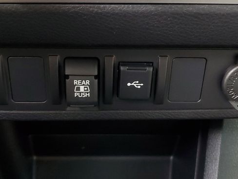 Used 2023 Toyota Tacoma SR5 image 28