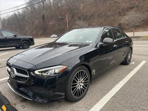 Used 2022 Mercedes-Benz C 300 4MATIC Sedan image 5